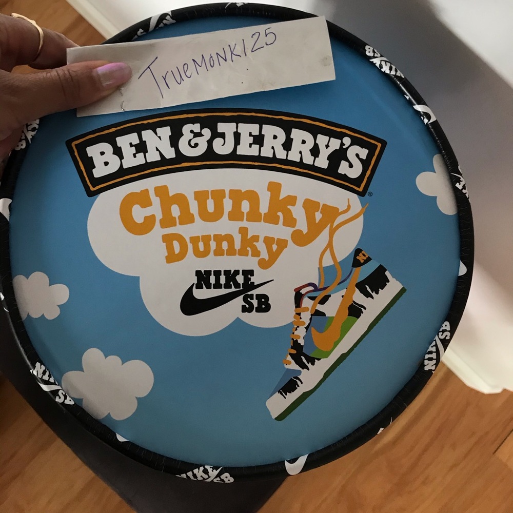 Nike sb chunky dunky Ben & Jerry’s ice cream box